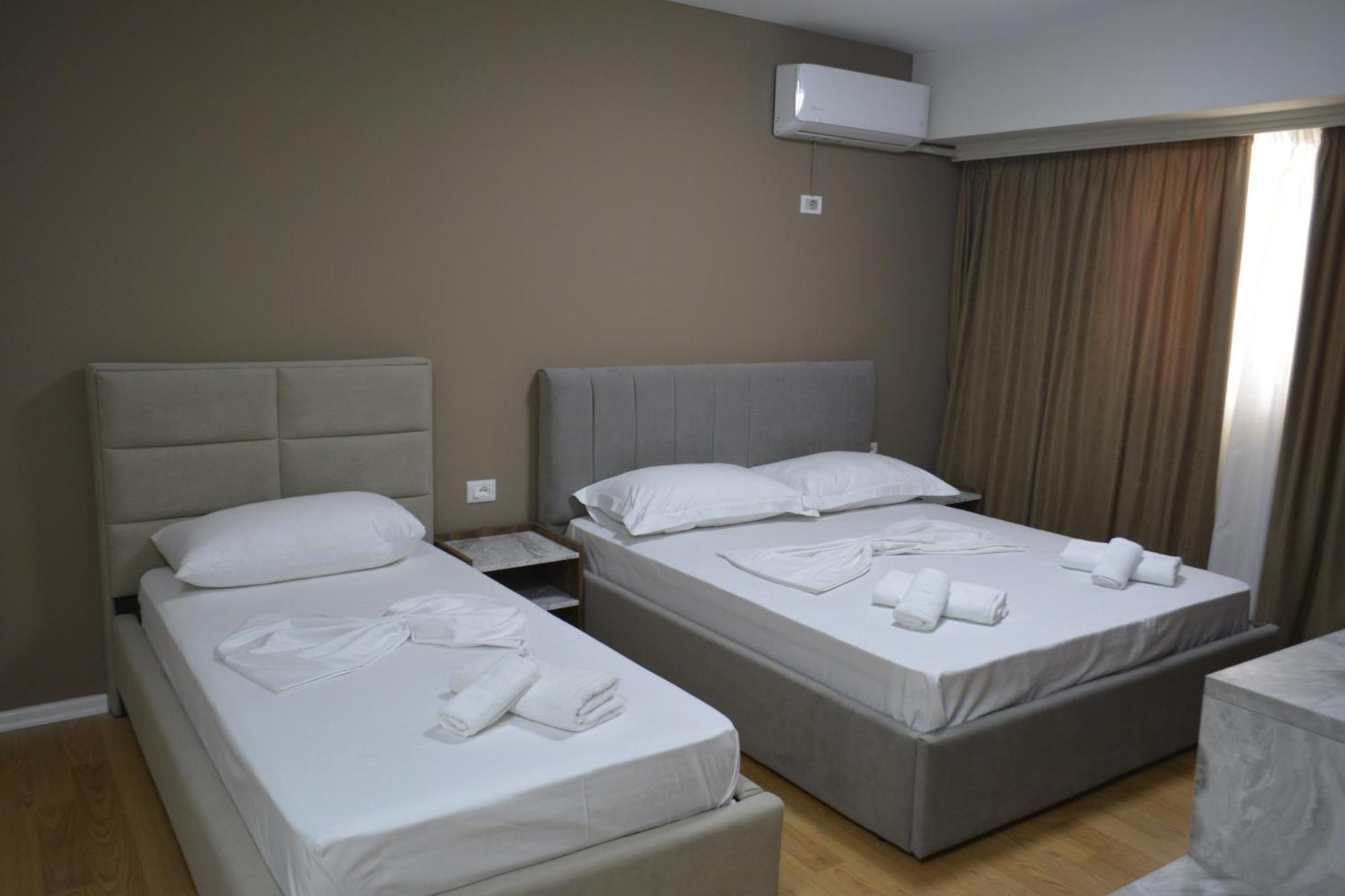 Hotel Her Влёра Экстерьер фото